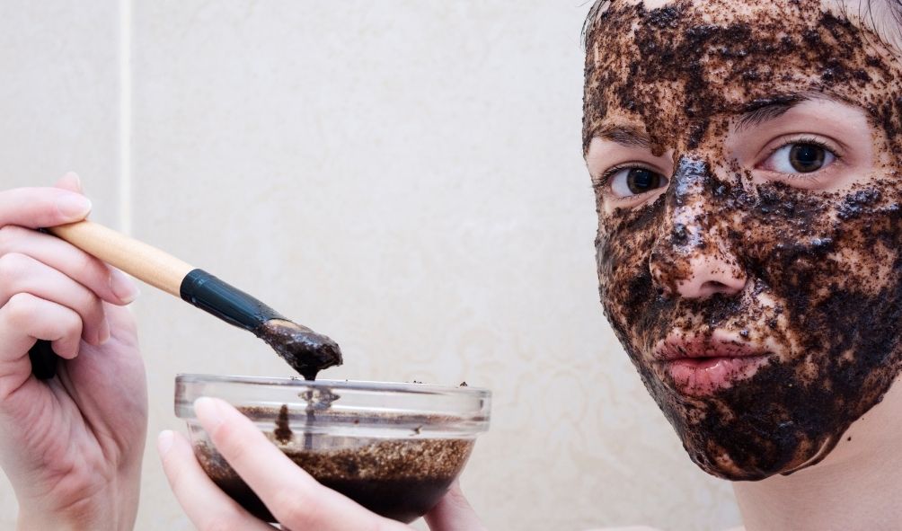 coffee face scrubs for youthful and beautiful skin